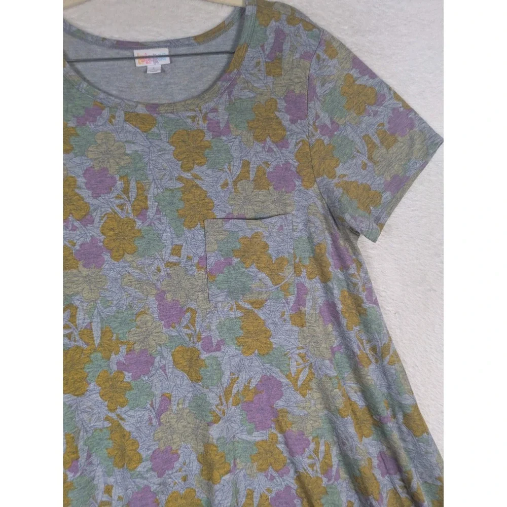 LuLaRoe Carly Dress Women's Large Gray Floral High Low Short Sleeve Pocket